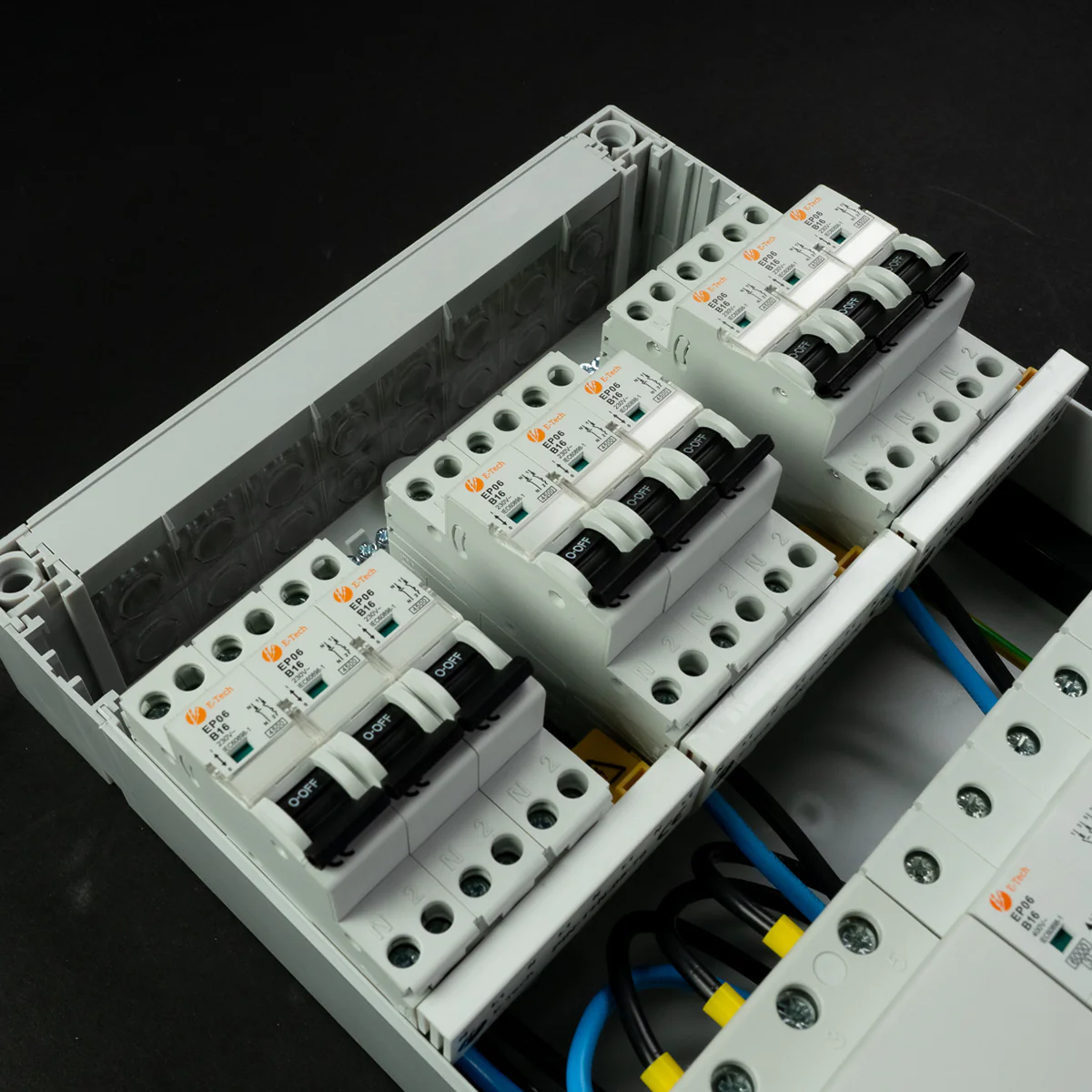 E-TECH 3 fase 9 groepen 2 krachtgroepen - Image 5