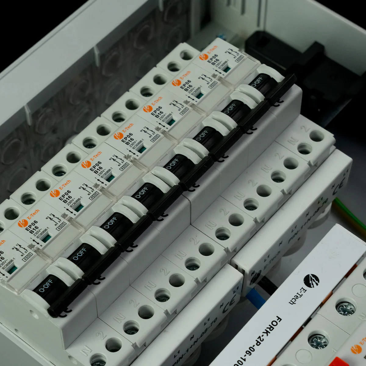 E-TECH 1 fase 8 groepen - Image 5