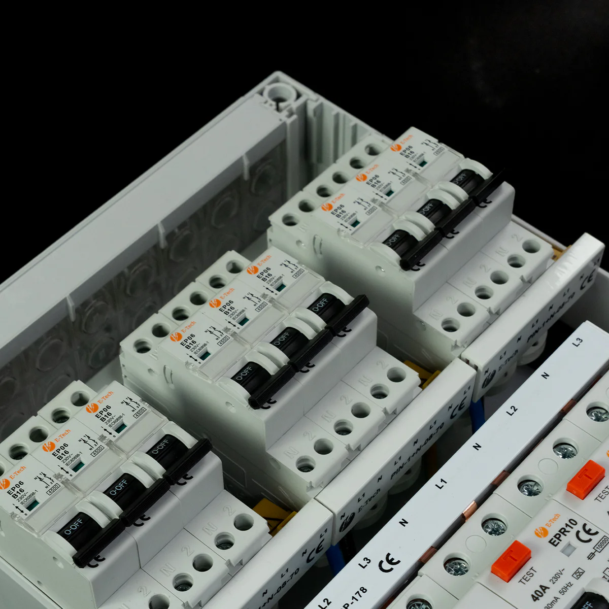 E-TECH 3 fase 9 groepen - Image 5